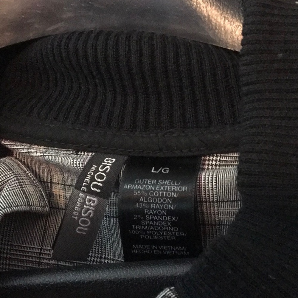 Jacket - Picture 2 of 2